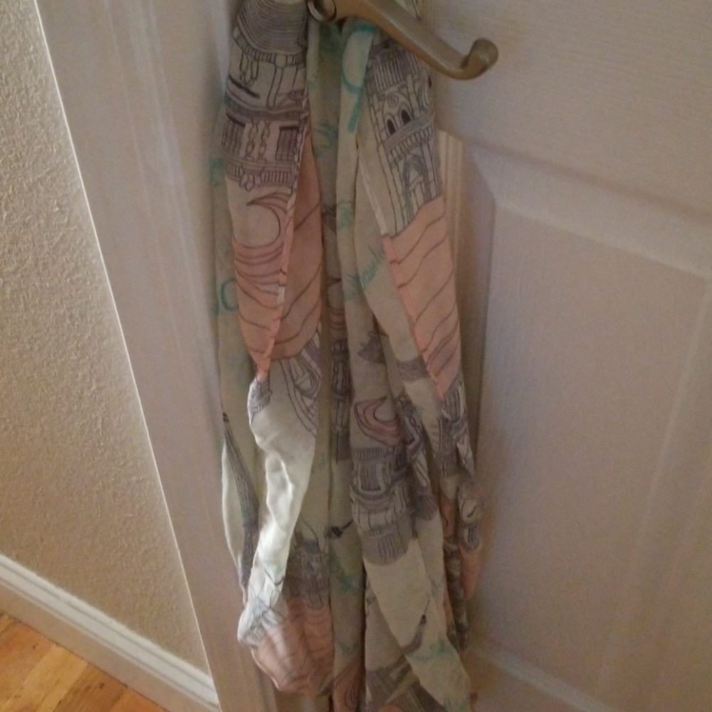 Scarf - Picture 2 of 2